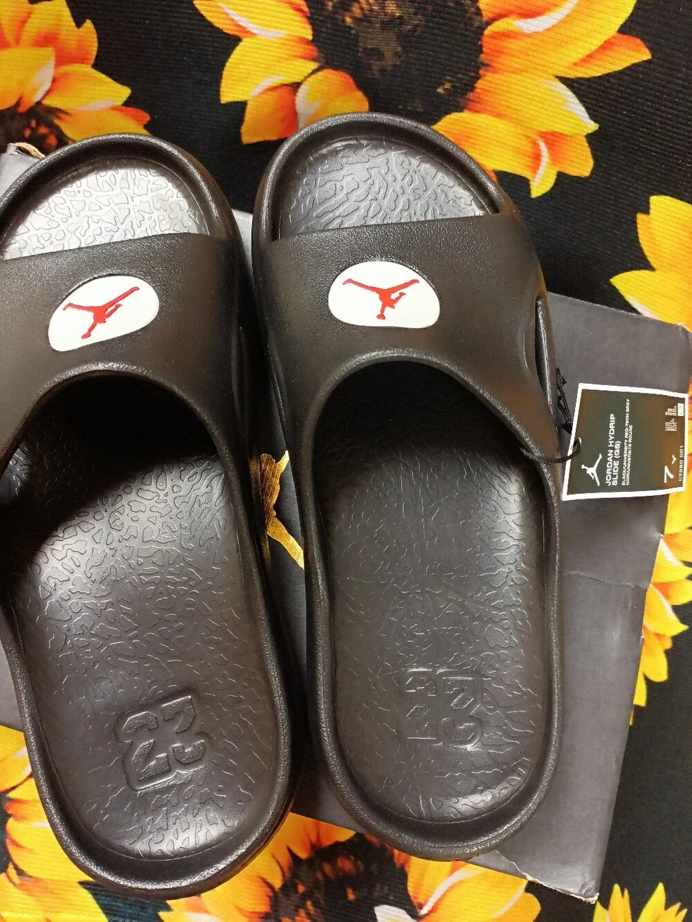 Deadstock Jordan Slides